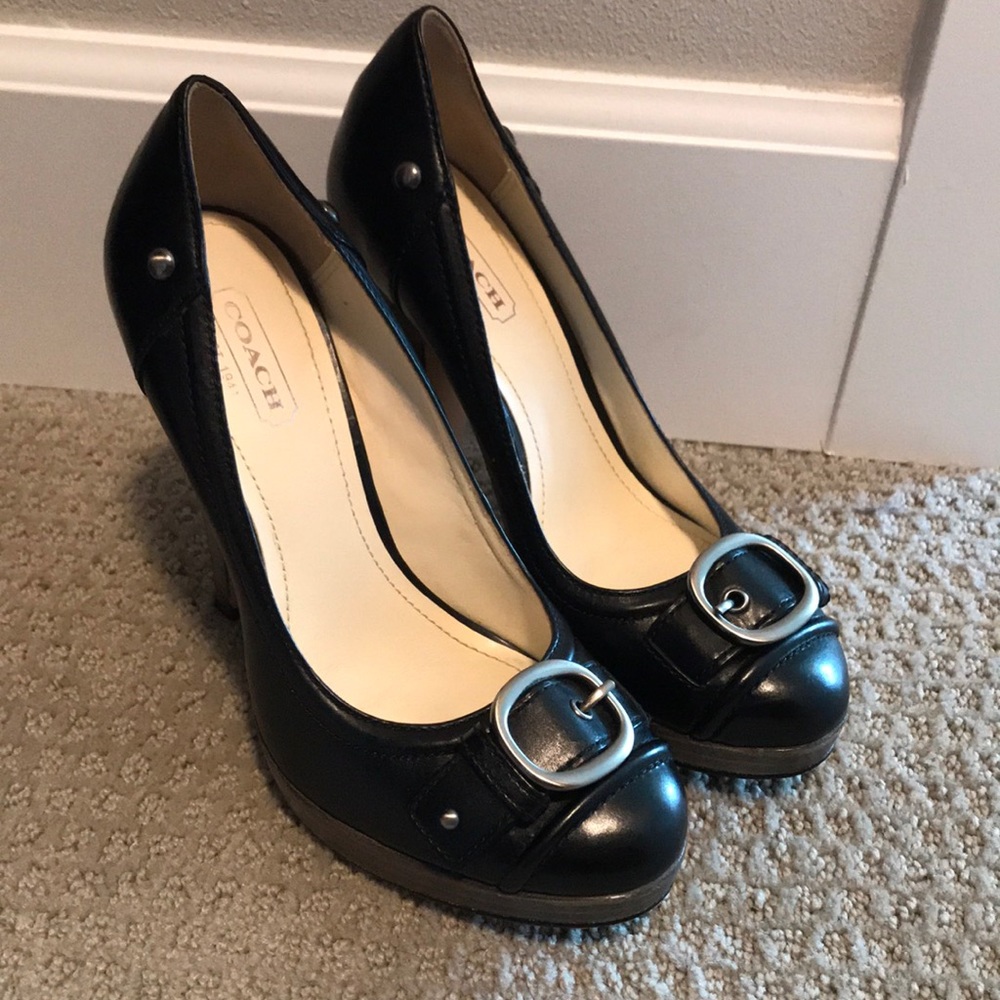 Coach leather pumps